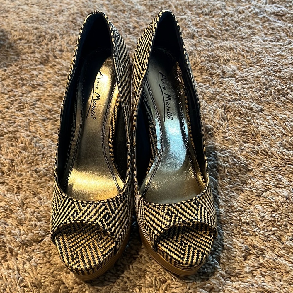 Anne Michelle platform heels size 6 #67
